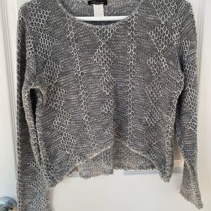 Elegant Gray Women's Knit Sweater